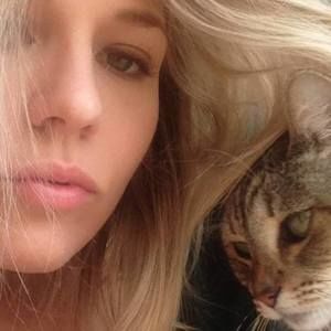 Meet your Posher, Meagan